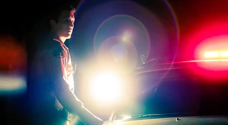 Miles Teller en &#39;Too Old to Die Young&#39;