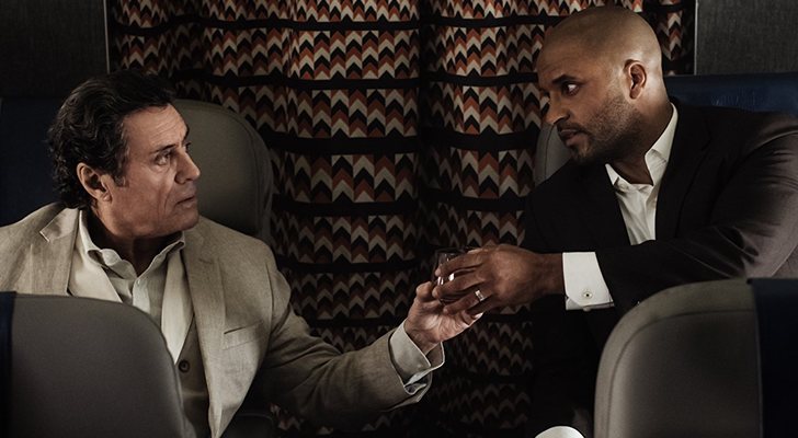 Ian McShane y Ricky Whittle en &#39;American Gods&#39;