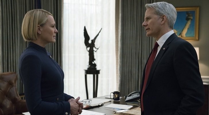 Robin Wright y Campbell Scott en 'House of Cards'