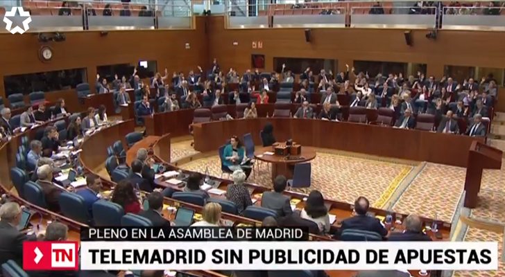 La Asamblea de Madrid vota a favor de prohibir los anuncios de apuestas en Radio Televisión Madrid