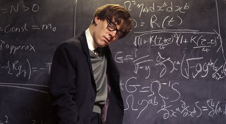 Benedict Cumberbatch como Stephen Hawking en 'Hawking'
