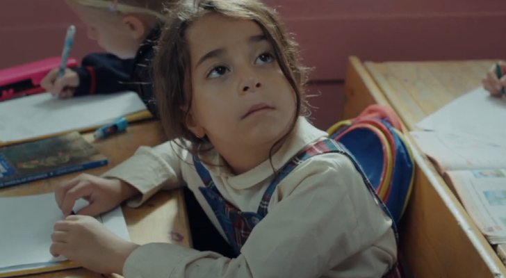Beren Gökyildiz como Melek en 'Madre'