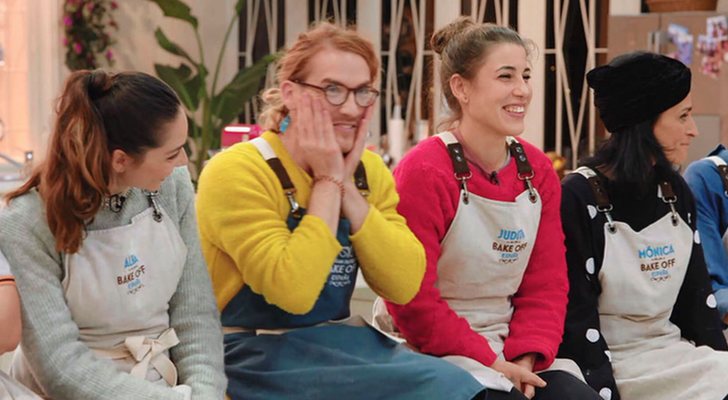 Alba, Rubén, Judith y Mónica en 'Bake off'