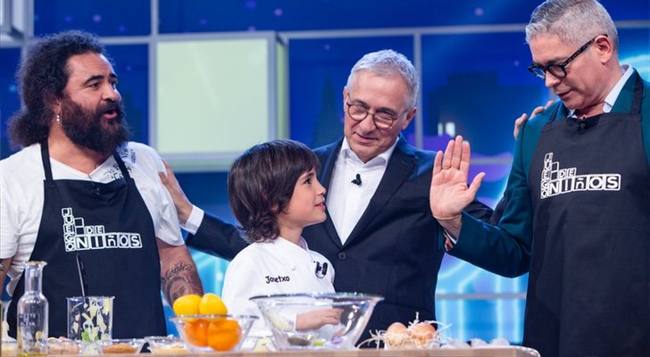 El Sevilla, Josetxo, Xavier Sardà y Boris Izaguirre, en 'Juego de niños'