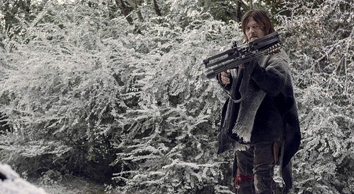 Daryl en medio de la tormenta en 'The Walking Dead'