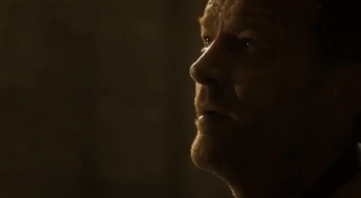 Daenerys, incapaz de mirar a Jorah