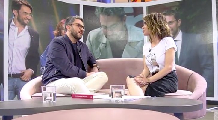 Màxim Huerta junto a Carme Chaparro en 'Cuatro al día'