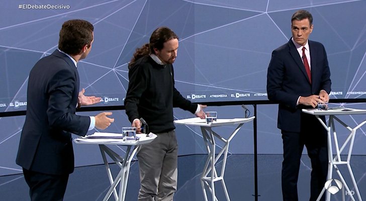 Pablo Iglesias, en medio del "enfrentamiento" entre Pablo Casado y Pedro Sánchez en 'El Debate'