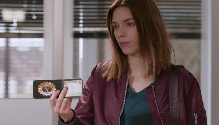 María Mera es la agente Rosa Vargas