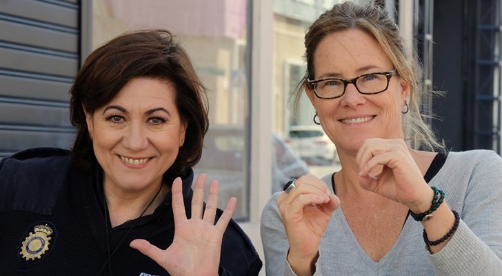 Luisa Martín y Alexandra Graff, directora de &#39;Servir y proteger&#39;, celebran los 500 episodios