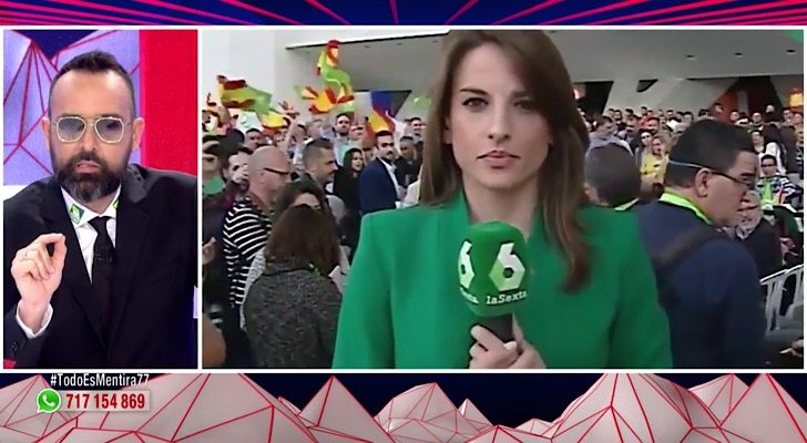 Risto Mejide y la reportera Ángela de la Vera en 'Todo es mentira'