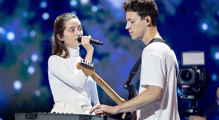 Zala Kralj y Gasper Santl, representantes de Eslovenia, en su primer ensayo en Eurovisión 2019