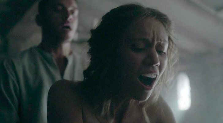 Tamaryn Payne protagoniza una escena de sexo en 'Vikings'