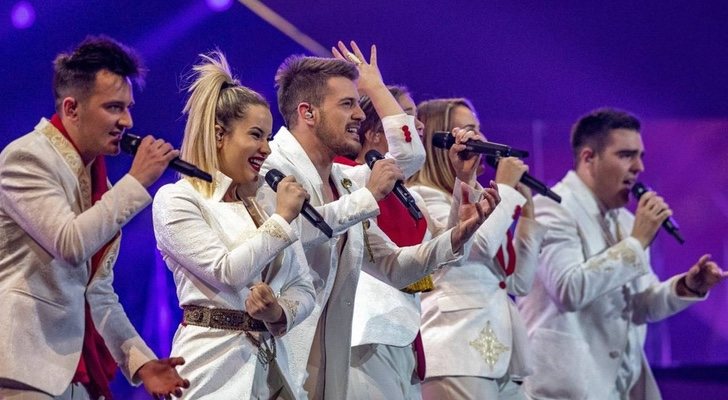 D mol representa a Montenegro con "Heaven"