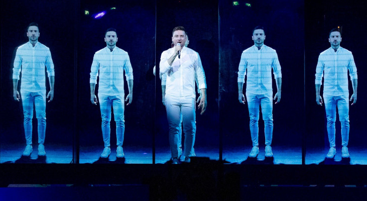 Sergey Lazarev interpretando "Scream" en Eurovisión 2019