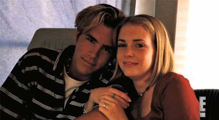 Ryan Reynolds y Melissa Joan Hart en &quot;Sabrina, la bruja adolescente&quot;