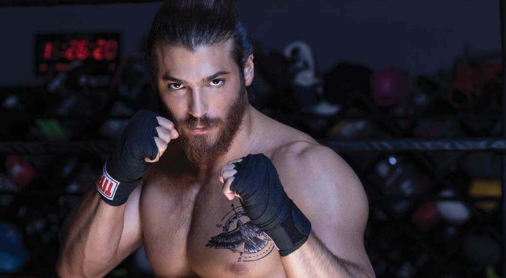 Can Yaman, protagonista de &#39;Erkenci Kus&#39;
