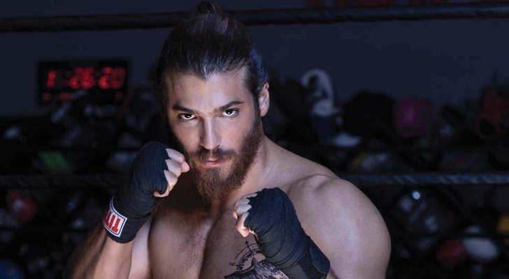 Can Yaman, protagonista de 'Erkenci Kus'