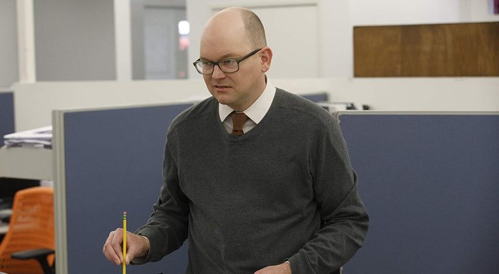 Colin es el vampiro energético, que sustrae la vitalidad de la gente