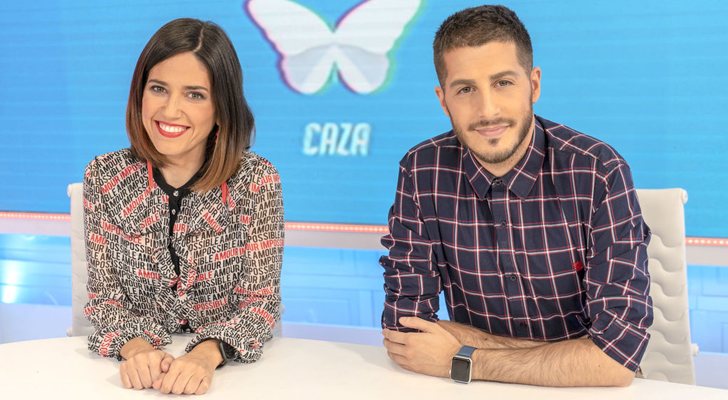 Núria Marín y Nando Escribano, presentadores de 'Cazamariposas'