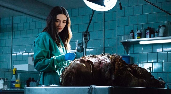 Crystal Reed en 'Swamp Thing'