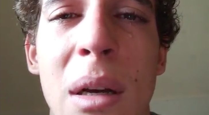 Miguel Herrán llorando en su publicación de Instagram