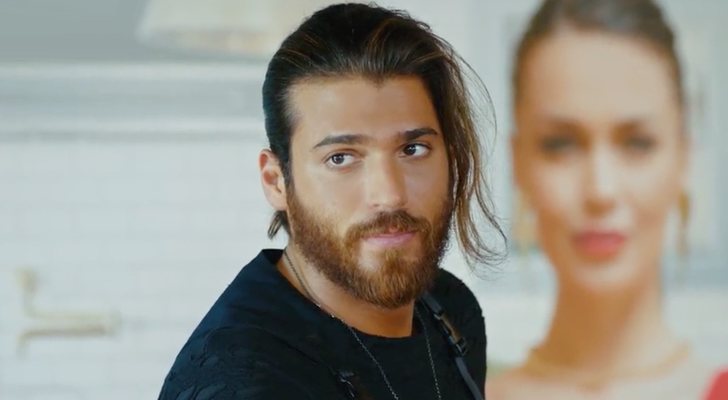 Can Yaman en &#39;Erkenci Kus: Pájaro soñador&#39;
