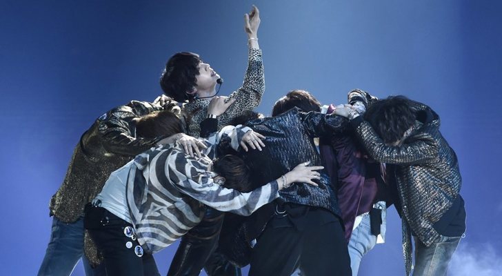 El grupo de KPop, BTS, en su actuación en los Billboard de 2018