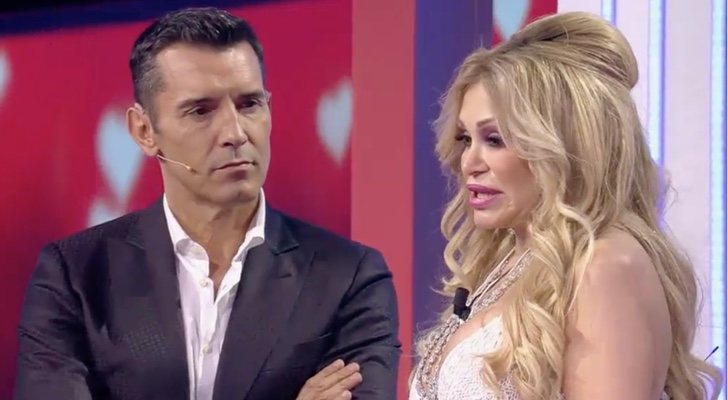 Jesús Vázquez despide a Isabelle en 'Me quedo contigo'