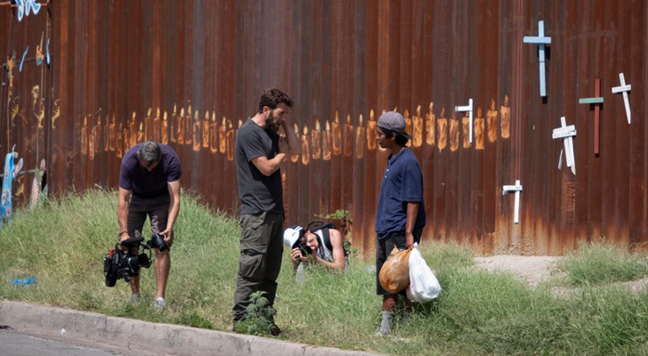 Gonzo grabando 'Detrás del muro'