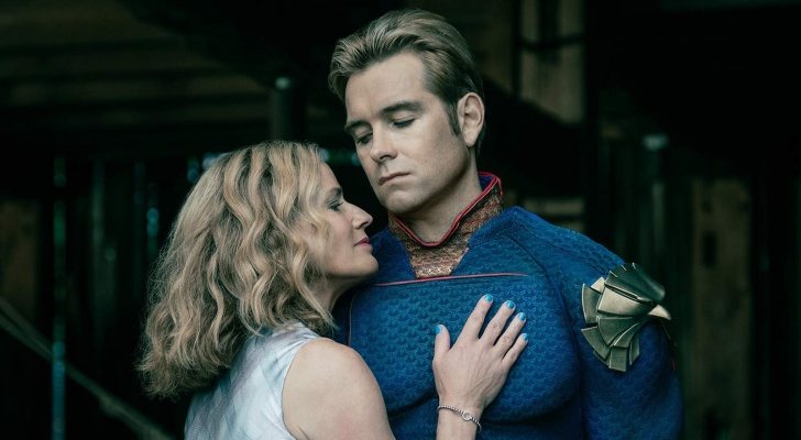 Elisabeth Shue y Anthony Starr en &#39;The Boys&#39;