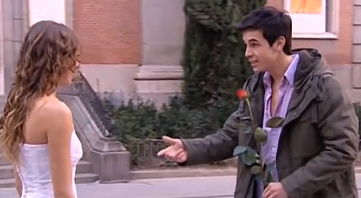 Michelle Jenner y Mario Casas en &#39;Los Hombres de Paco&#39;