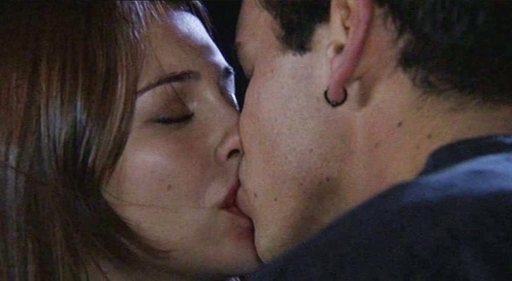 Ainhoa y Ulises se besan en &#39;El Barco&#39;