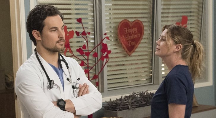 Giacomo Gianniotti y Ellen Pompeo en &#39;Anatomía de Grey&#39;