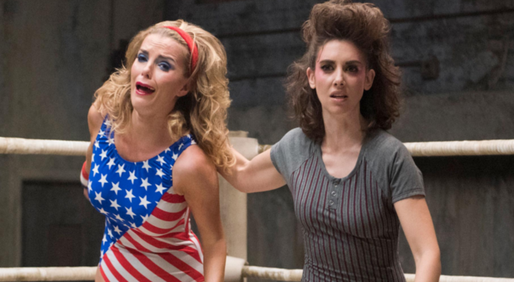 Un ensayo de 'GLOW' entre Liberty Belle y Zoya the Destroya