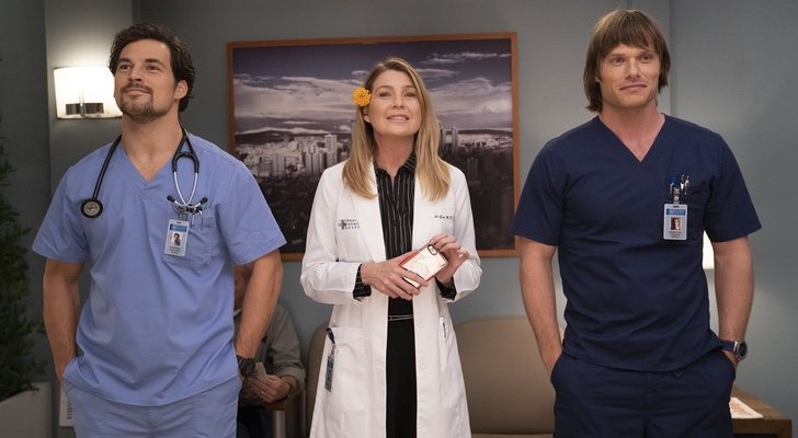 Giacomo Gianniotti, Ellen Pompeo y Chris Carmack en &#39;Anatomía de Grey&#39;