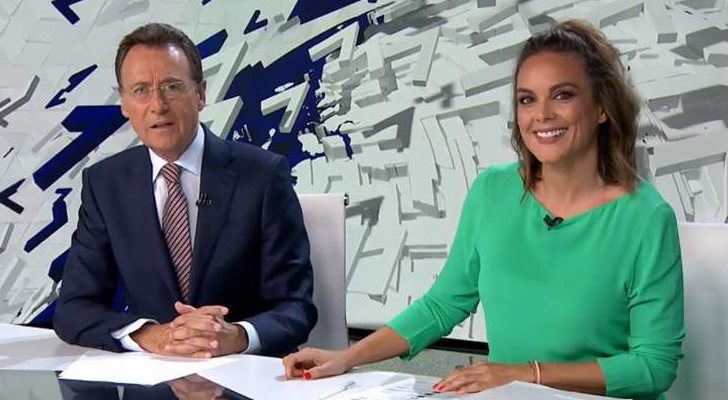 Matías Prats y Mónica Carrillo en 'Antena 3 Noticias: Fin de Semana
