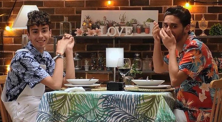 Ángel y Carlos en 'First Dates'