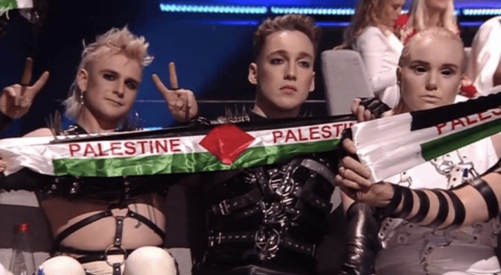 Hatari muestran las banderas de Palestina en la gala de Eurovision en Tel Aviv