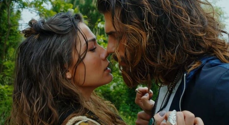 Can y Sanem en 'Erkenci Kus'