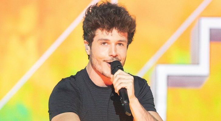 Miki Núñez interpretando &quot;La venda&quot; en Eurovisión 2019