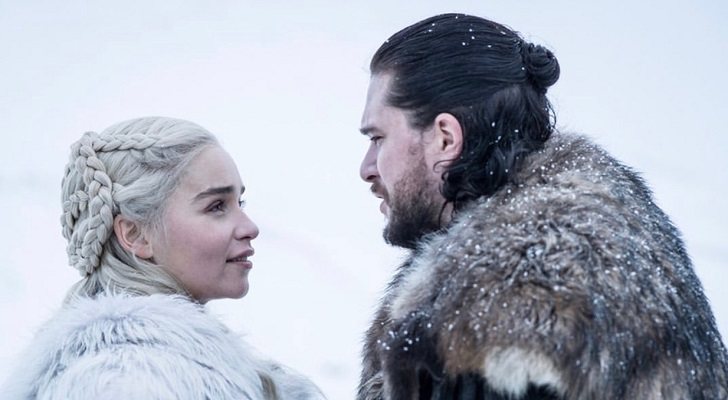 Emilia Clarke y Kit Harington en 'Juego de Tronos'