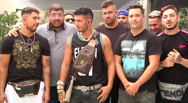 Omar Montes y su equipo durante la conexión con &#39;Viva la vida&#39;