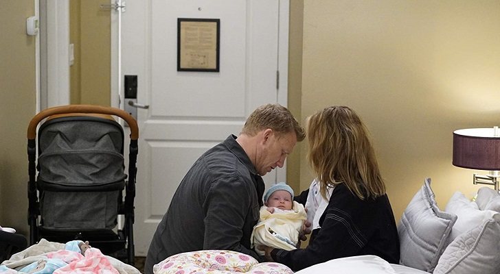 Owen y Teddy con su hina en 'Anatomía de Grey'