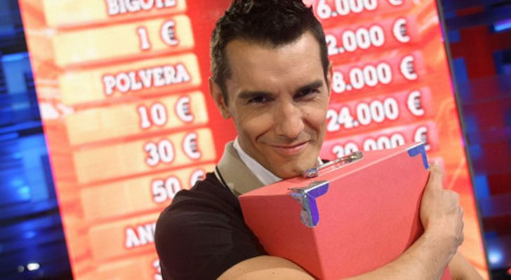 Jesús Vázquez presentaba 'Allá tú', en Telecinco y Cuatro