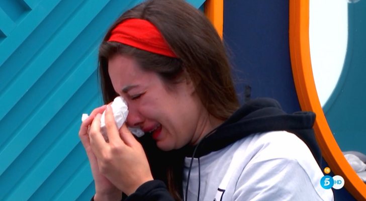 Adara rompe a llorar en 'GH VIP 7'