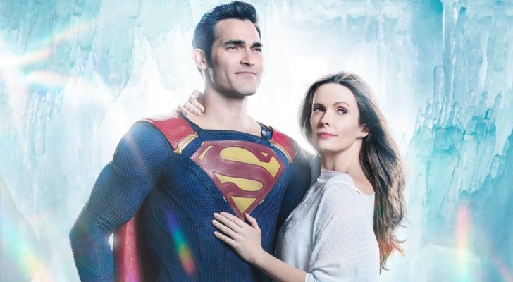 Tyler Hoechlin y Elizabeth Tulloch como Superman y Lois Lane