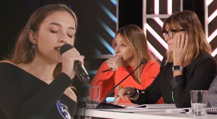 Leticia actúa en el casting de 'OT 2020' de Sevilla ante Mamen Márquez y Noemí Galera