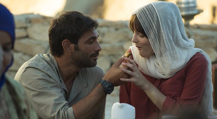 Francesco Arca y Andrea Duro son Hayzam y Lucía en 'Promesas de arena'