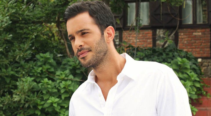 Baris Arduç en &#39;Te alquilo mi amor&#39;
